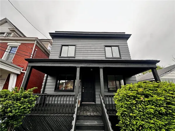 $1,450 | 1410 Fallowfield Avenue, Pittsburgh, PA 15216