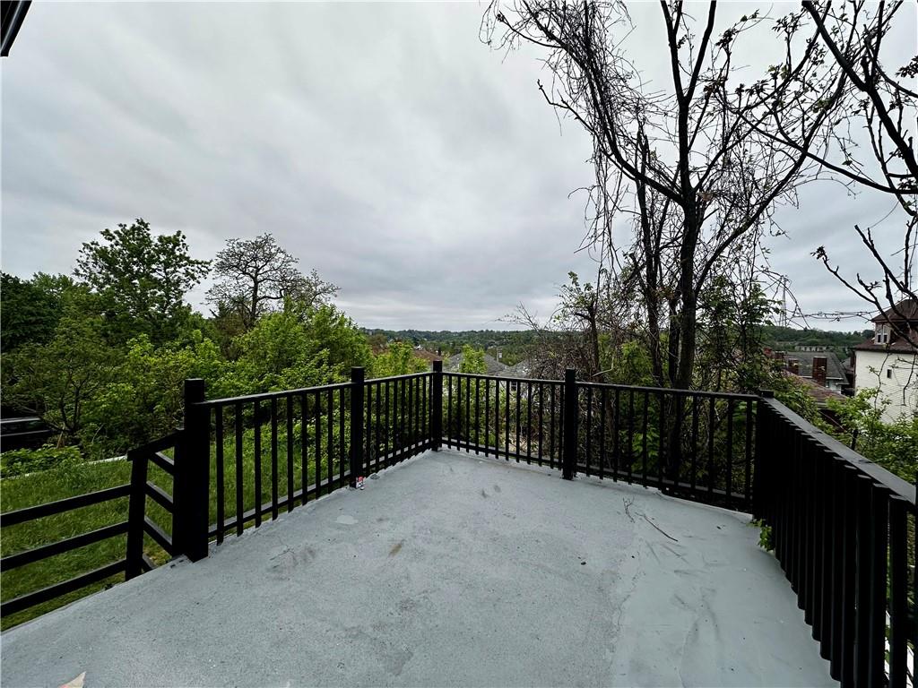 1410 Fallowfield Avenue Pittsburgh, PA 15216 - Photo 3 of 13