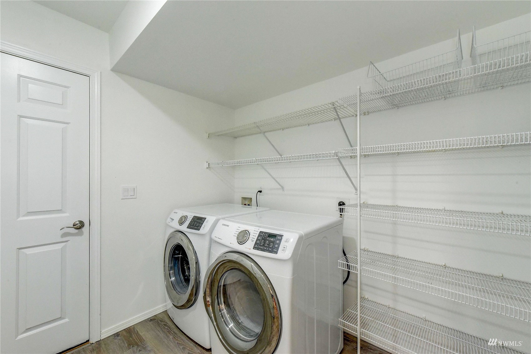 7027 Autumn Avenue Southeast Snoqualmie, WA 98065 - Photo 11 of 26