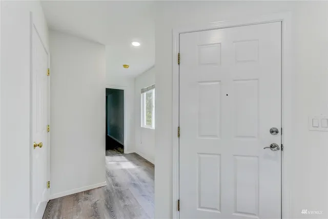 $4,250 | 7027 Autumn Avenue Southeast, Snoqualmie, WA 98065