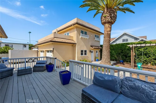 $6,795 | 2754 Kenwood Avenue, Los Angeles, CA 90007