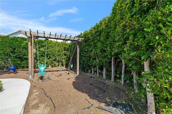 $6,795 | 2754 Kenwood Avenue, Los Angeles, CA 90007