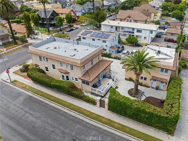 $6,795 | 2754 Kenwood Avenue, Los Angeles, CA 90007