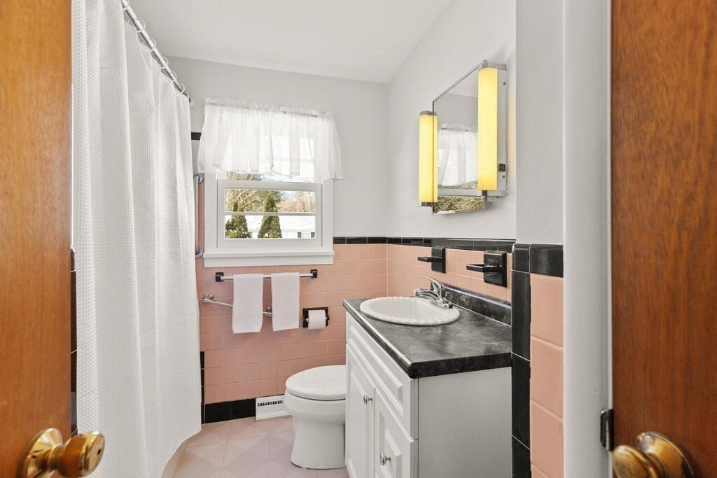 30 Sharon Road Hamilton, MA 01982 - Photo 21 of 25 Gallery Image 21
