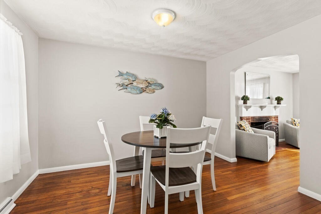30 Sharon Road Hamilton, MA 01982 - Photo 10 of 25 Gallery Image 10