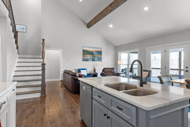 $825,000 | 967 Walden Drive, Signal Mountain, TN 37377