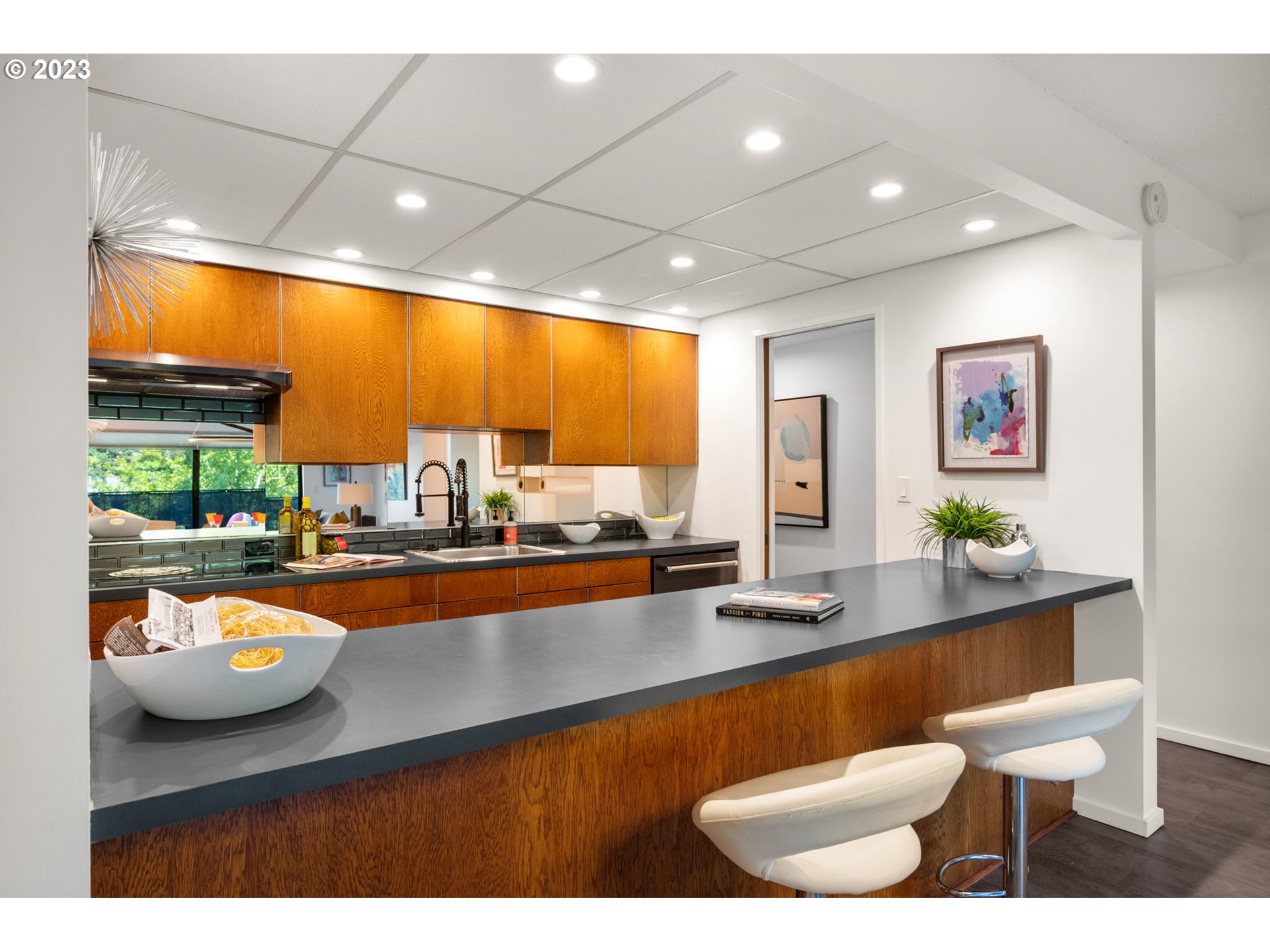 2309 Southwest 1st Avenue, Unit 441 Portland, OR 97201 - Photo 18 of 39 a outdoor space with dining table and chairs