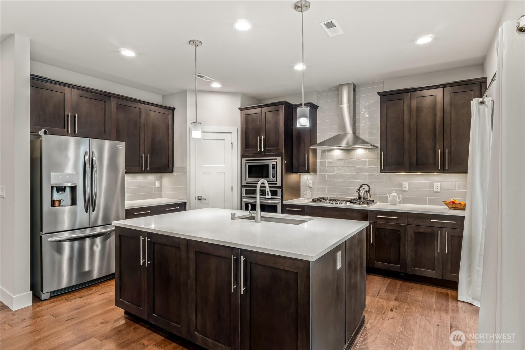 1233 198th Place Southeast Bothell, WA 98012 - Photo 11 of 40