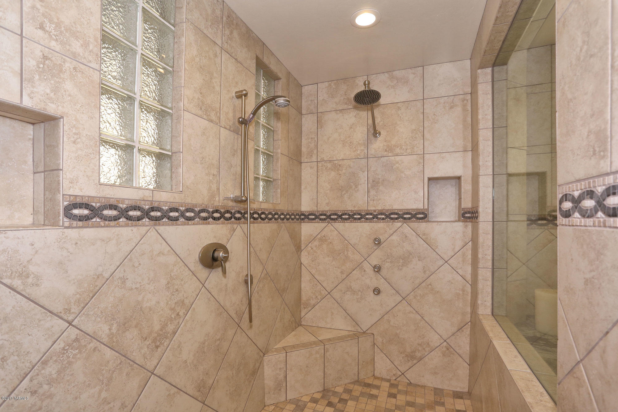 7450 West Ina Road Tucson, AZ 85743 - Photo 21 of 39 Gallery Image 21