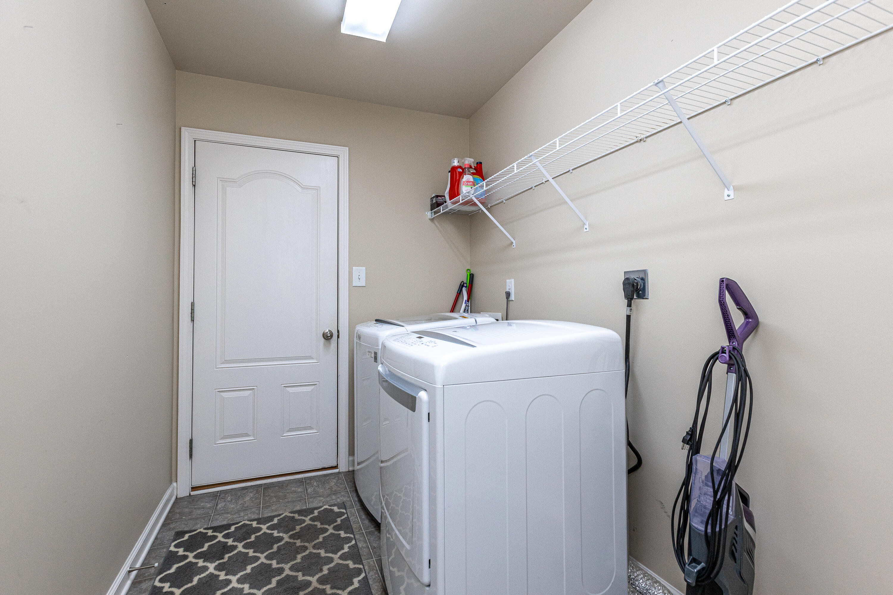 2345 Walcot Way Lexington, KY 40511 - Photo 27 of 32 B-37