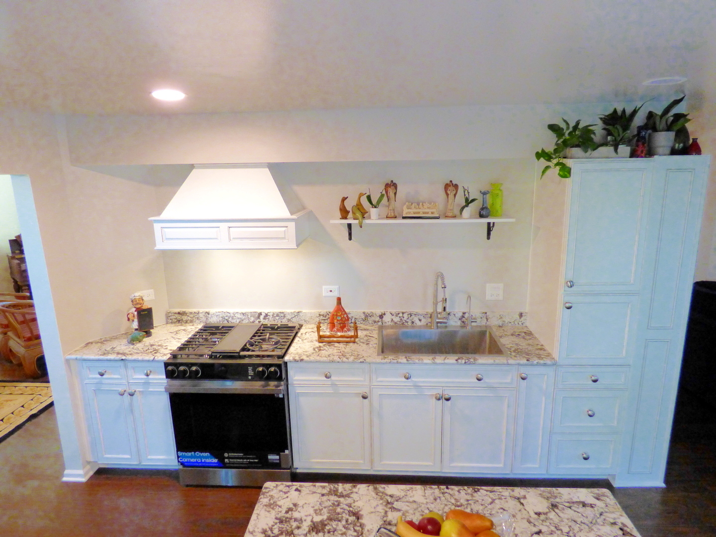 432 Thunder Ridge Lake In The Hills, IL 60156 - Photo 6 of 28 a kitchen with stainless steel appliances a stove a sink and a refrigerator