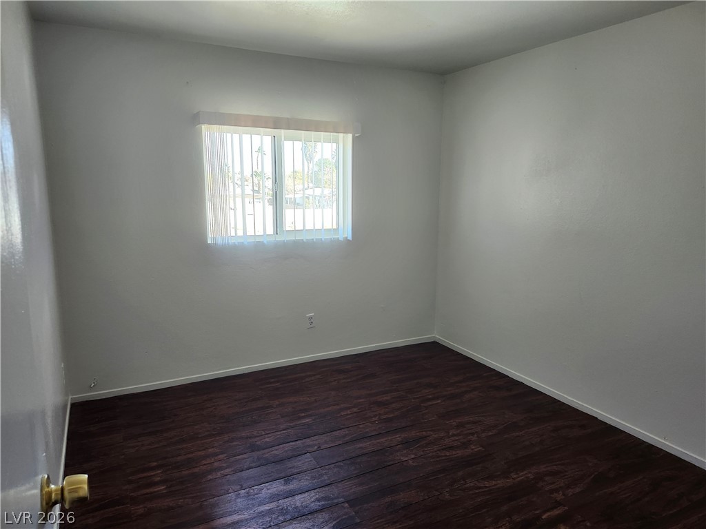 1664 Stevens Street, Unit 3 Las Vegas, NV 89115 - Photo 6 of 8