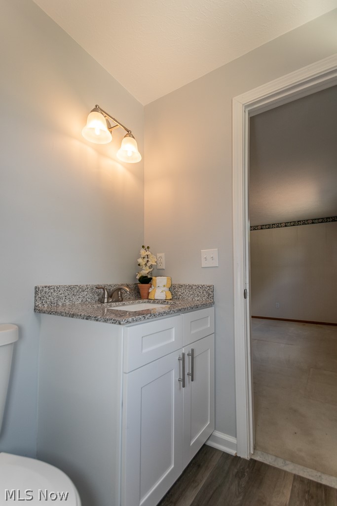 24696 Chardon Road Cleveland, OH 44143 - Photo 25 of 35 Gallery Image 25