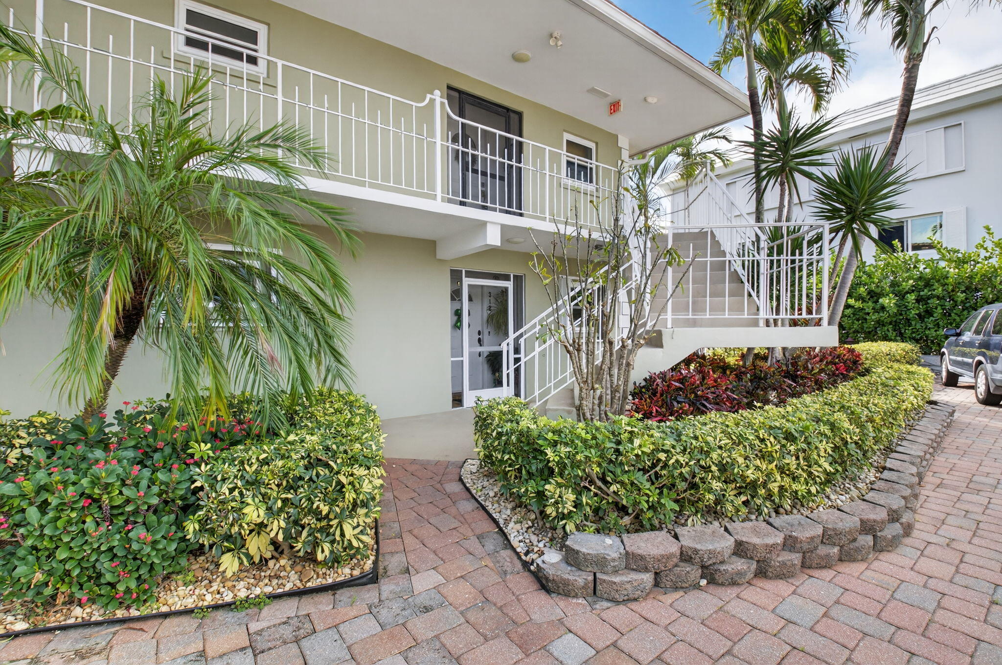 711 Northeast Harbour Terrace, Unit 3120 Boca Raton, FL 33431 - Photo 43 of 45 Building condo door