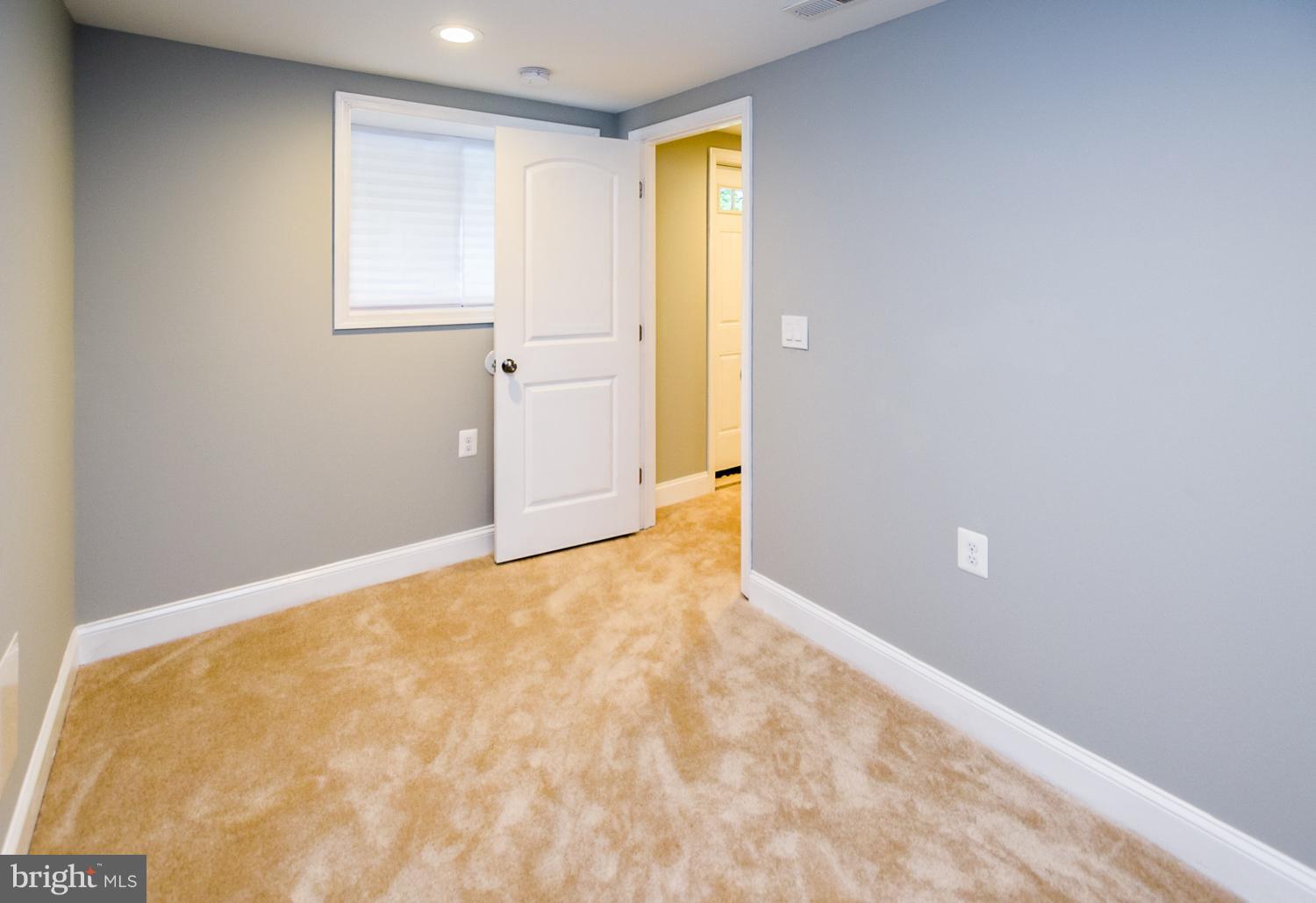 714 Ridge Road Southeast Washington, DC 20019 - Photo 25 of 29 Bedroom