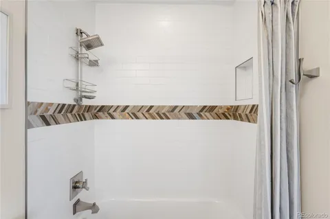 $1,199,990 | 2600 South Sherman Street, Denver, CO 80210