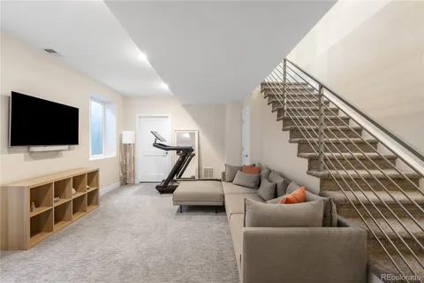 $1,199,990 | 2600 South Sherman Street, Denver, CO 80210