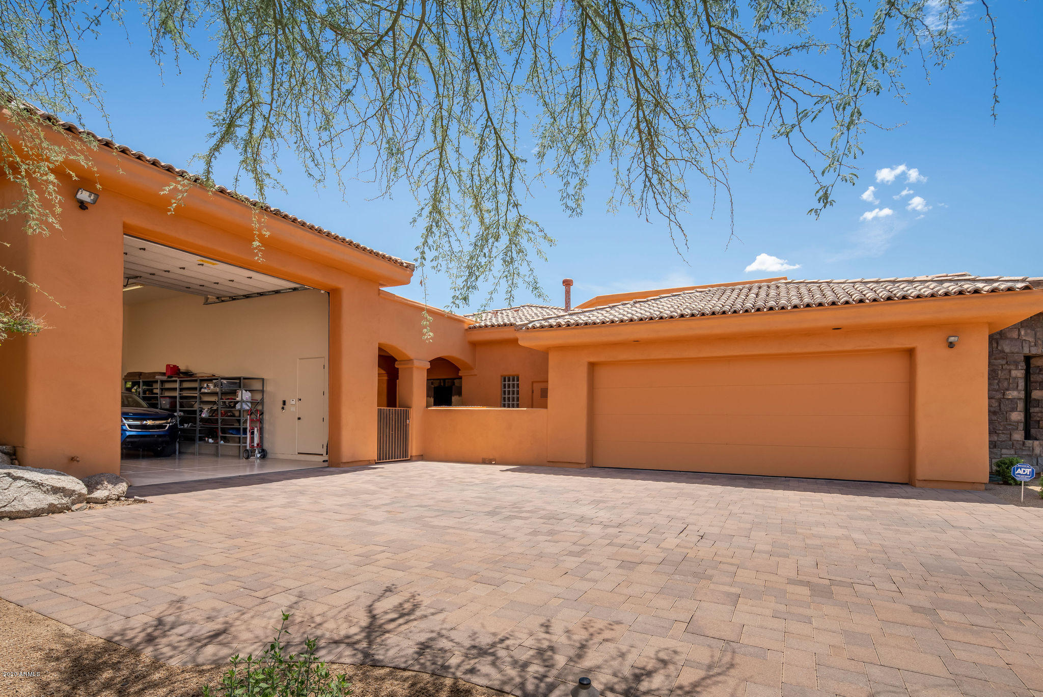 4203 North Pinnacle Ridge Mesa, AZ 85207 - Photo 37 of 55 RV Garage