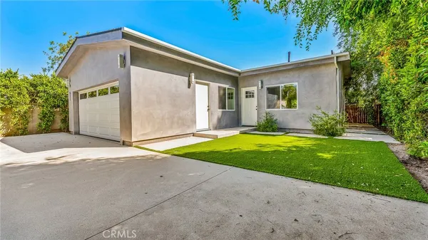 $4,500 | 512 West Washington Boulevard, Pasadena, CA 91103