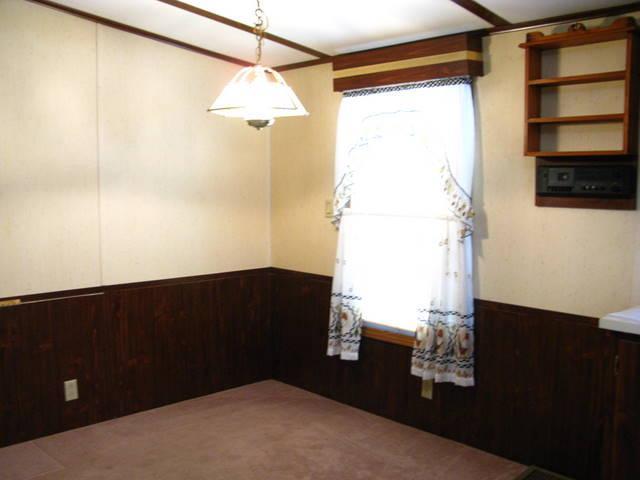 7341 Mt Nebo Road Columbus, IN 47201 - Photo 4 of 16