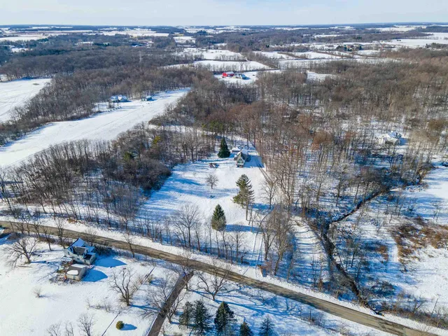 $599,900 | 11480 North Roanoke Road, Roanoke, IN 46783