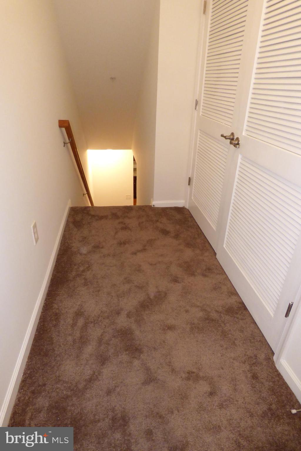 13113 Winding Trail Road Laurel, MD 20707 - Photo 31 of 47 a view of a big room with windows