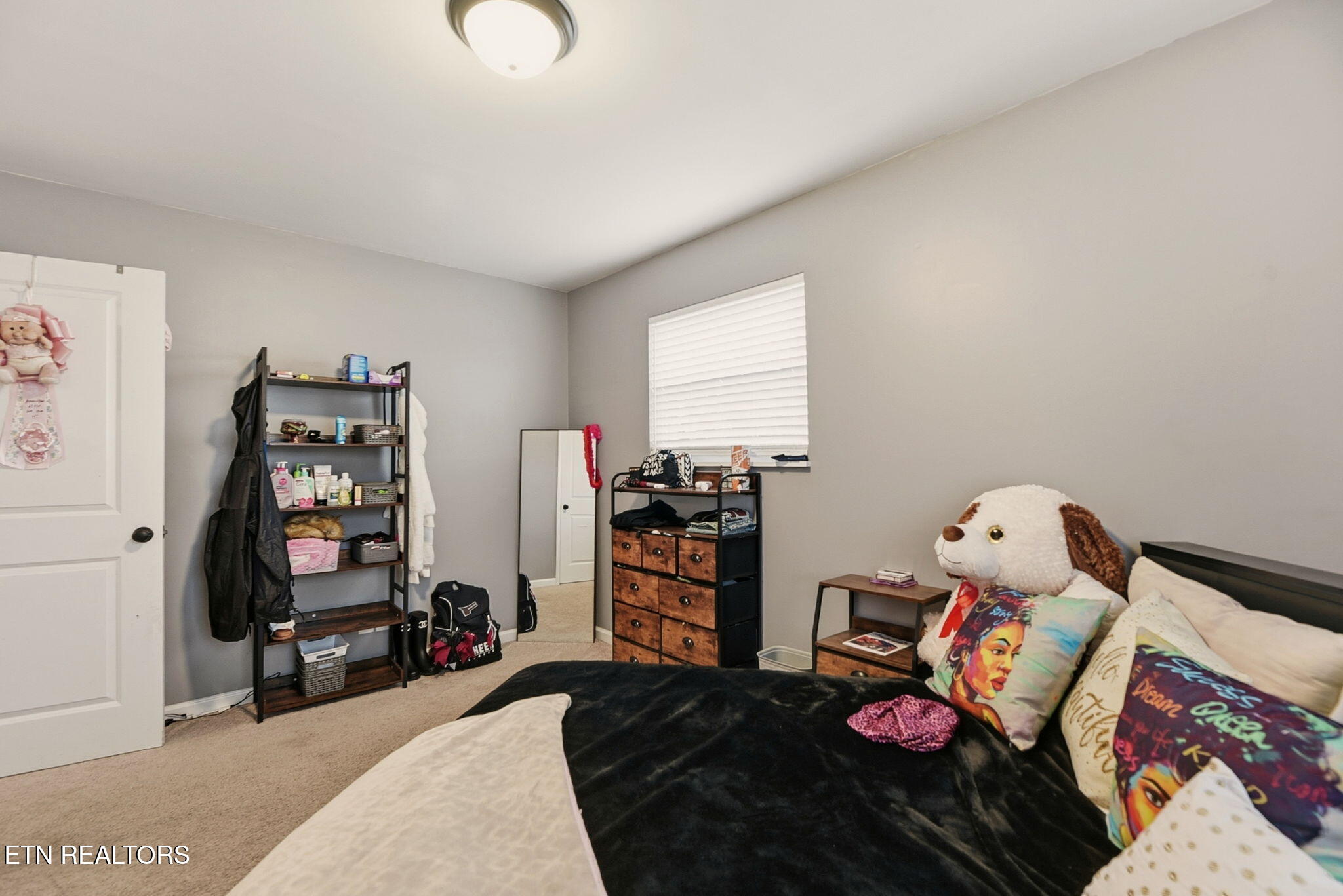 2322 Alice Bell Road Knoxville, TN 37914 - Photo 16 of 32 16-web-or-mls-DSC_0738