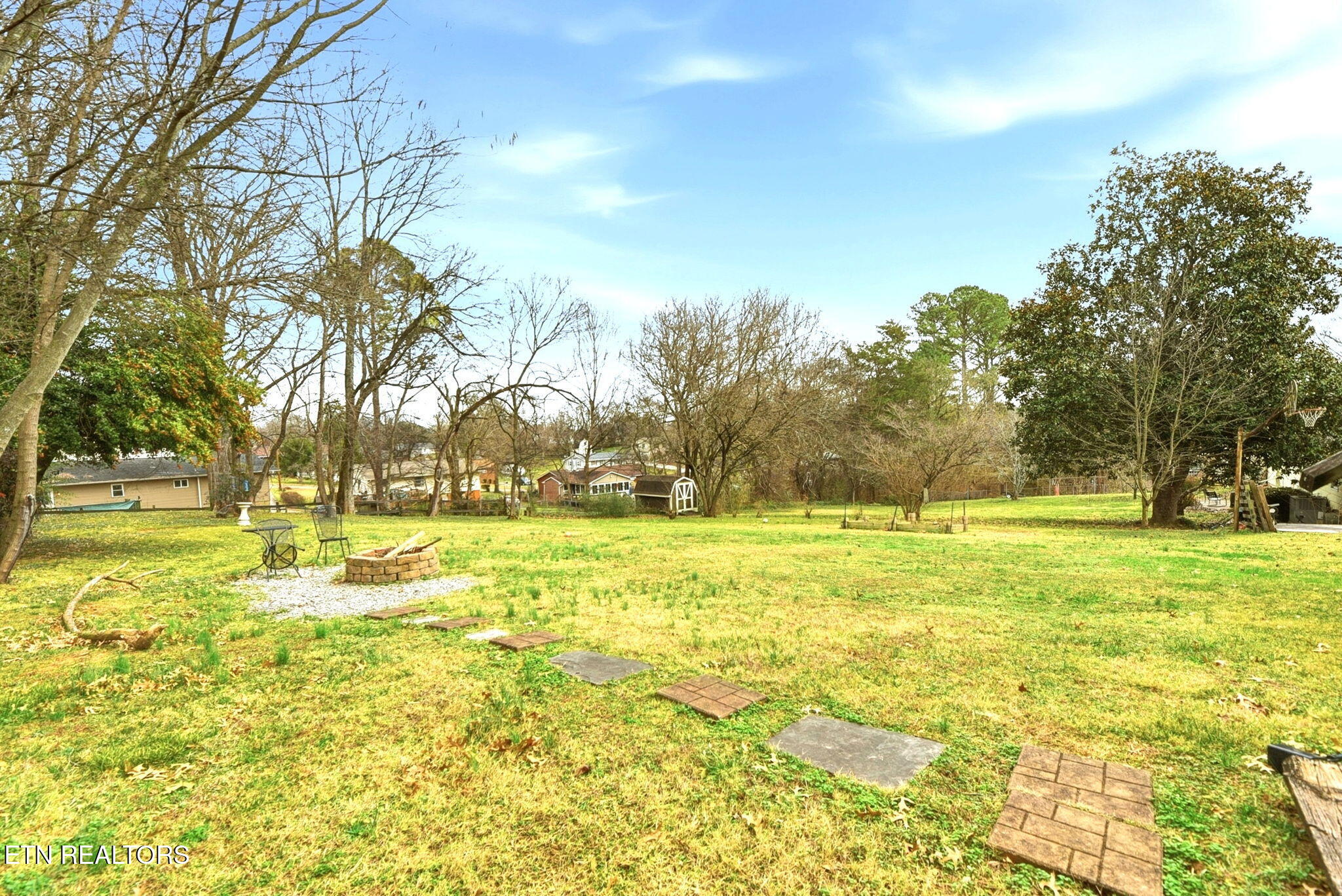 2322 Alice Bell Road Knoxville, TN 37914 - Photo 30 of 32 30-web-or-mls-8934a913-4efe-43a1-872c-7b