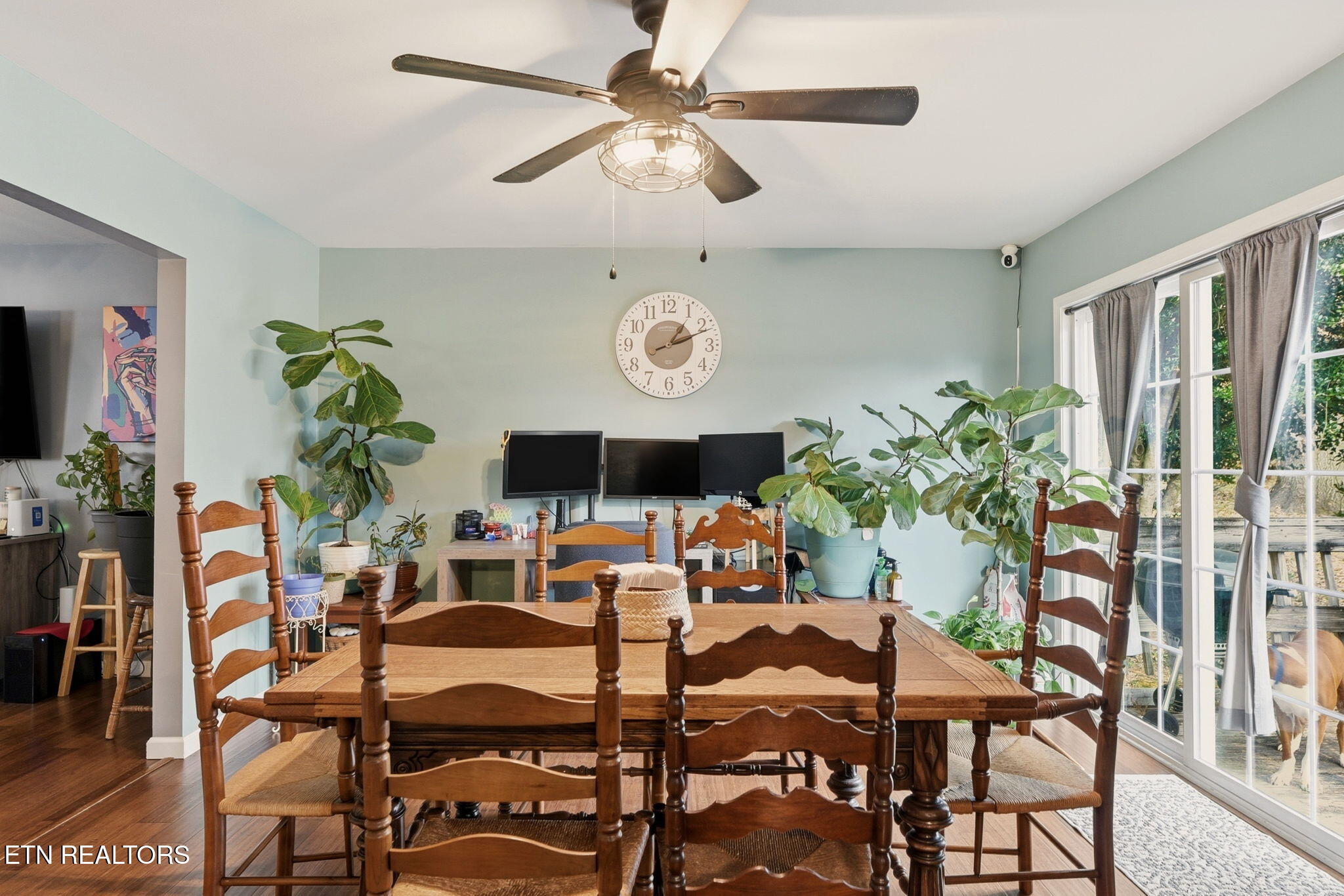 2322 Alice Bell Road Knoxville, TN 37914 - Photo 9 of 32 9-web-or-mls-DSC_0714