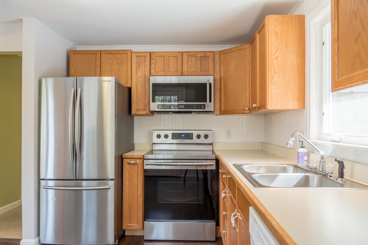 150 Elmwood Road Pownal, ME 04069 - Photo 5 of 38 14-Kitchen (3 of 5)