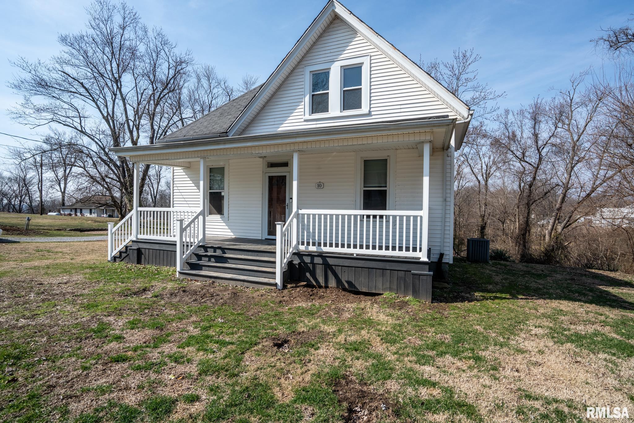 10 Apple Street Alto Pass, IL 62905 - Photo 3 of 36