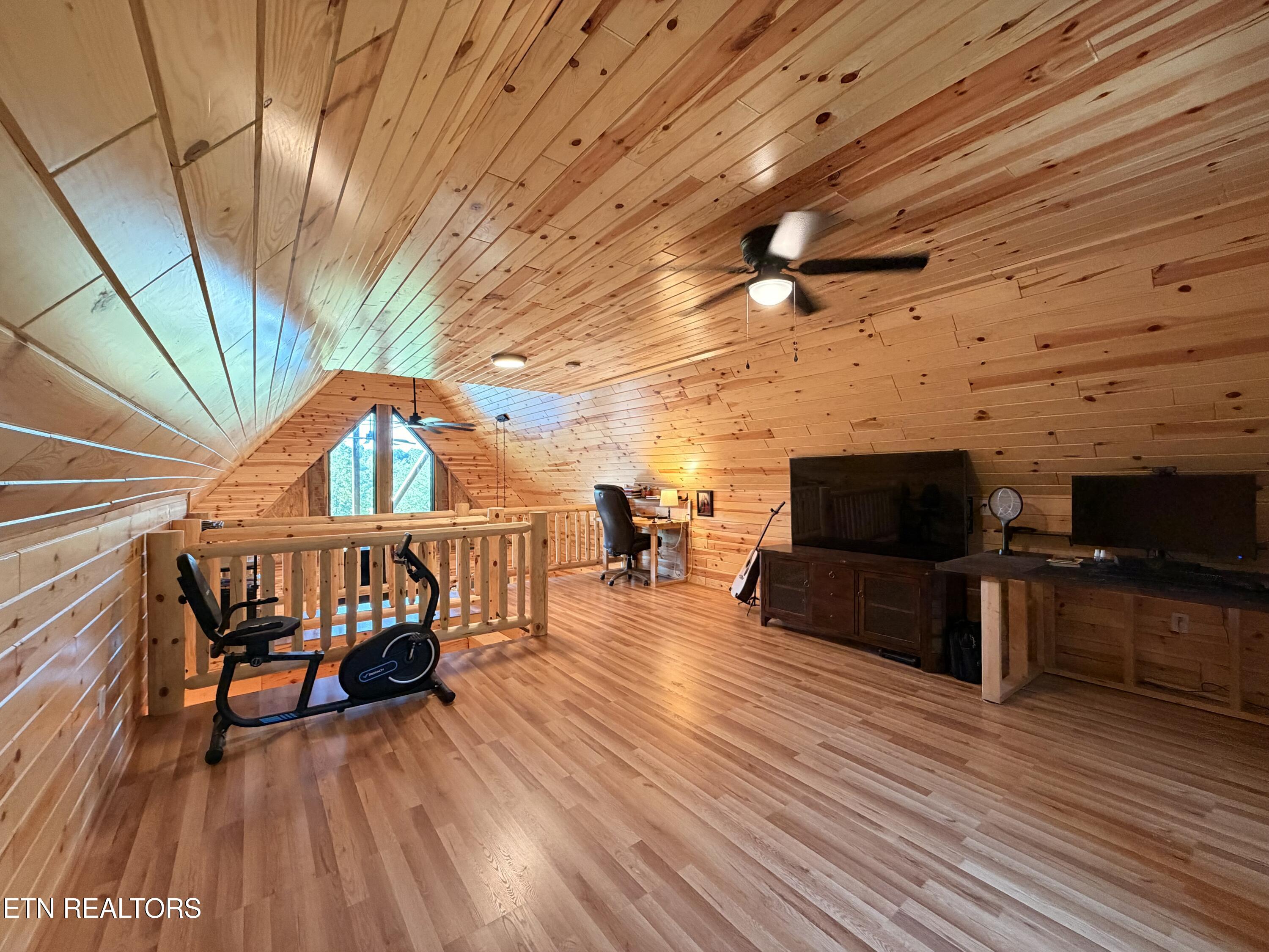 386 Higby Pvt Road Robbins, TN 37852 - Photo 31 of 47 IMG_0445
