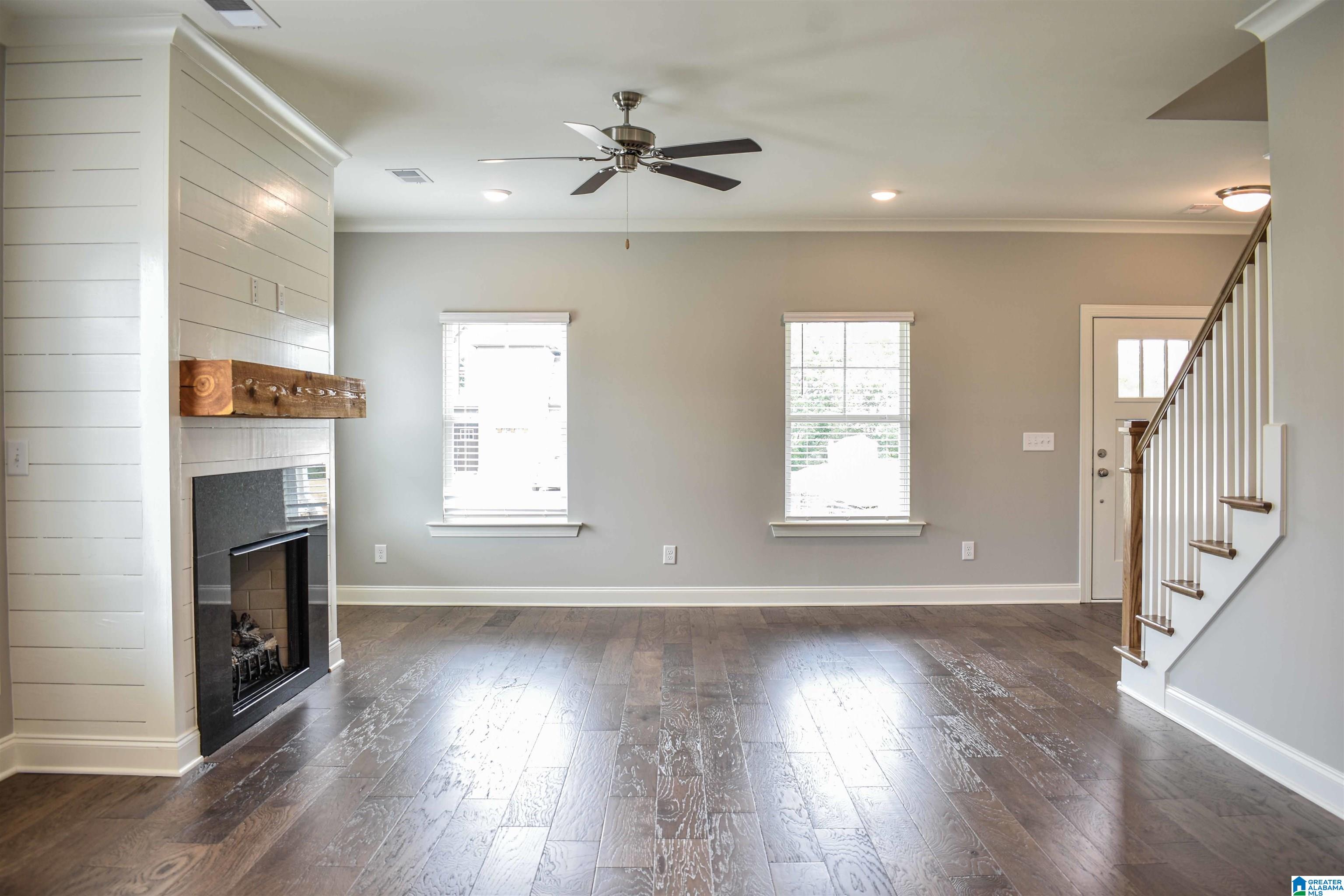 1118 Camellia Ridge Drive Pelham, AL 35124 - Photo 9 of 50