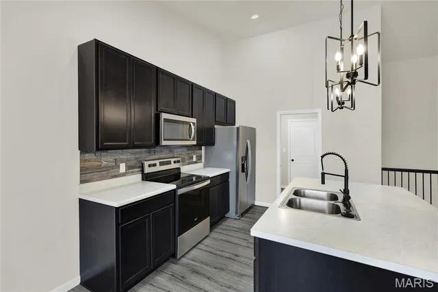 $319,900 | 1069 Providence Way, Herculaneum, MO 63048