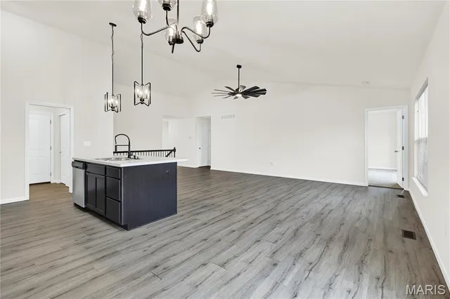 $319,900 | 1069 Providence Way, Herculaneum, MO 63048