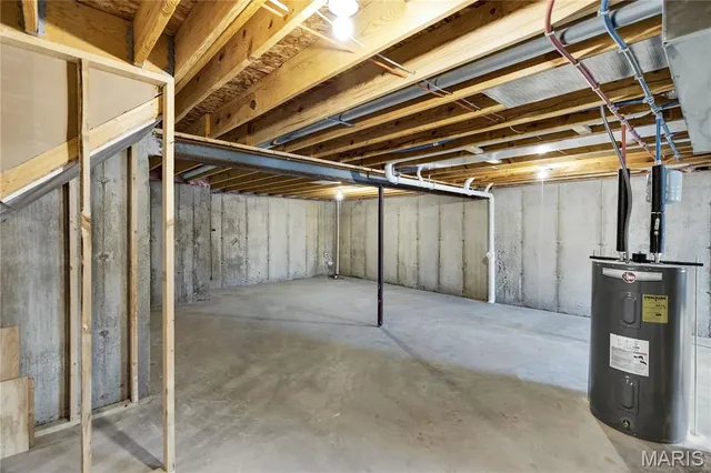 $319,900 | 1069 Providence Way, Herculaneum, MO 63048