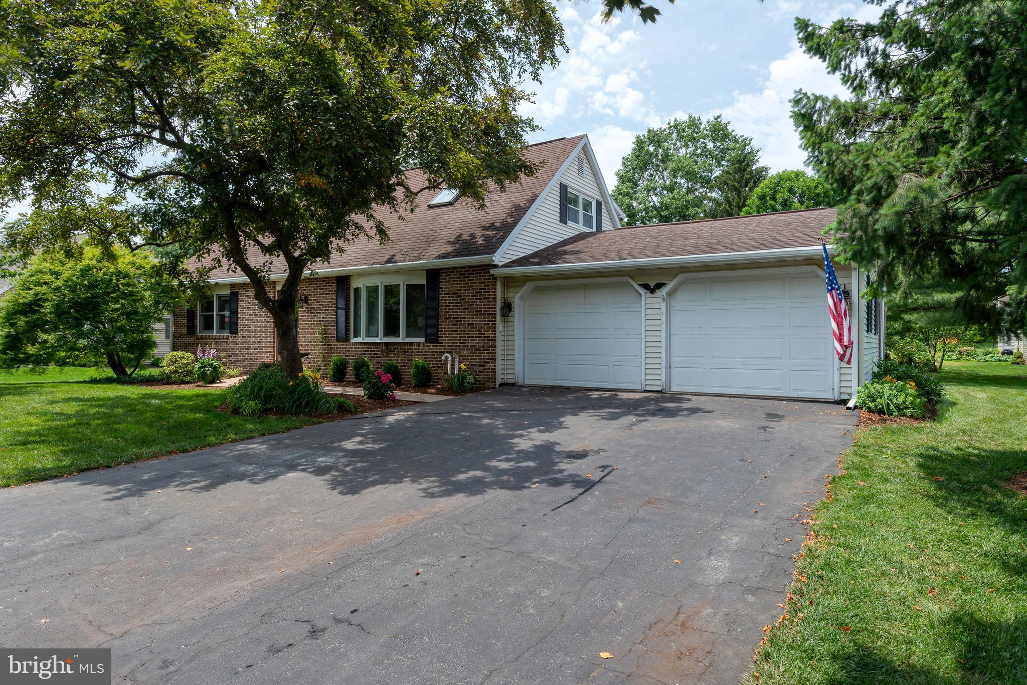 27 Buttonwood Drive Lititz, PA 17543 - Photo 2 of 50 a front view of house with yard and trees