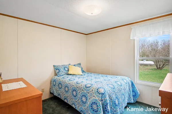 $275,000 | 1720 West Fenwick Road, Fenwick, MI 48834