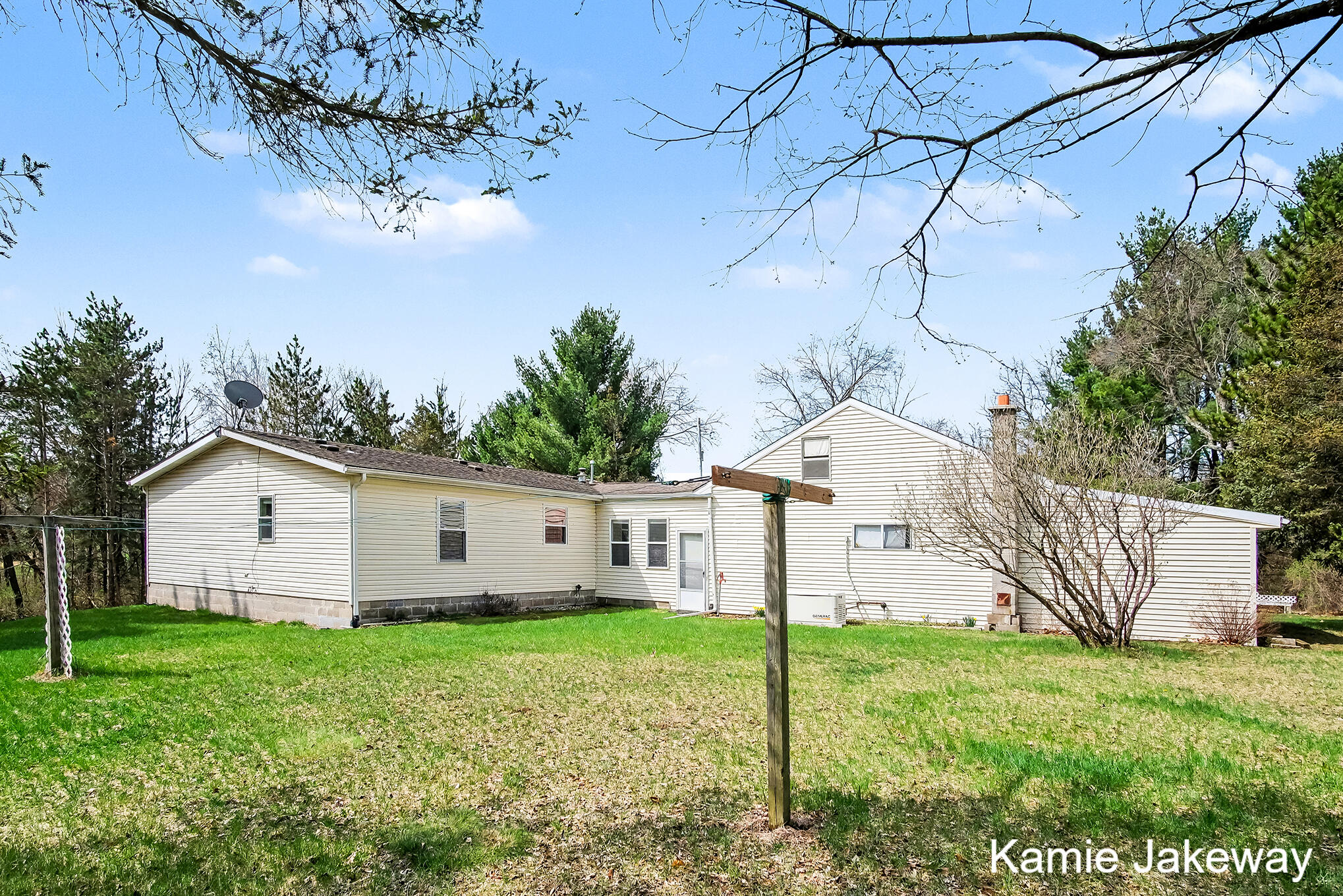 1720 West Fenwick Road Fenwick, MI 48834 - Photo 25 of 30 back of home