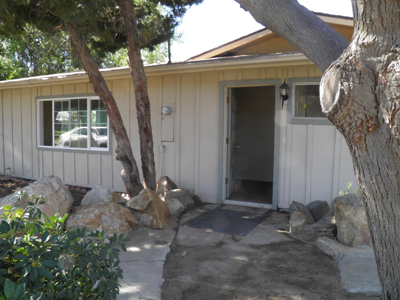 5448 5th Street Fallbrook, CA 92028 - Photo 3 of 14 Gallery Image 3
