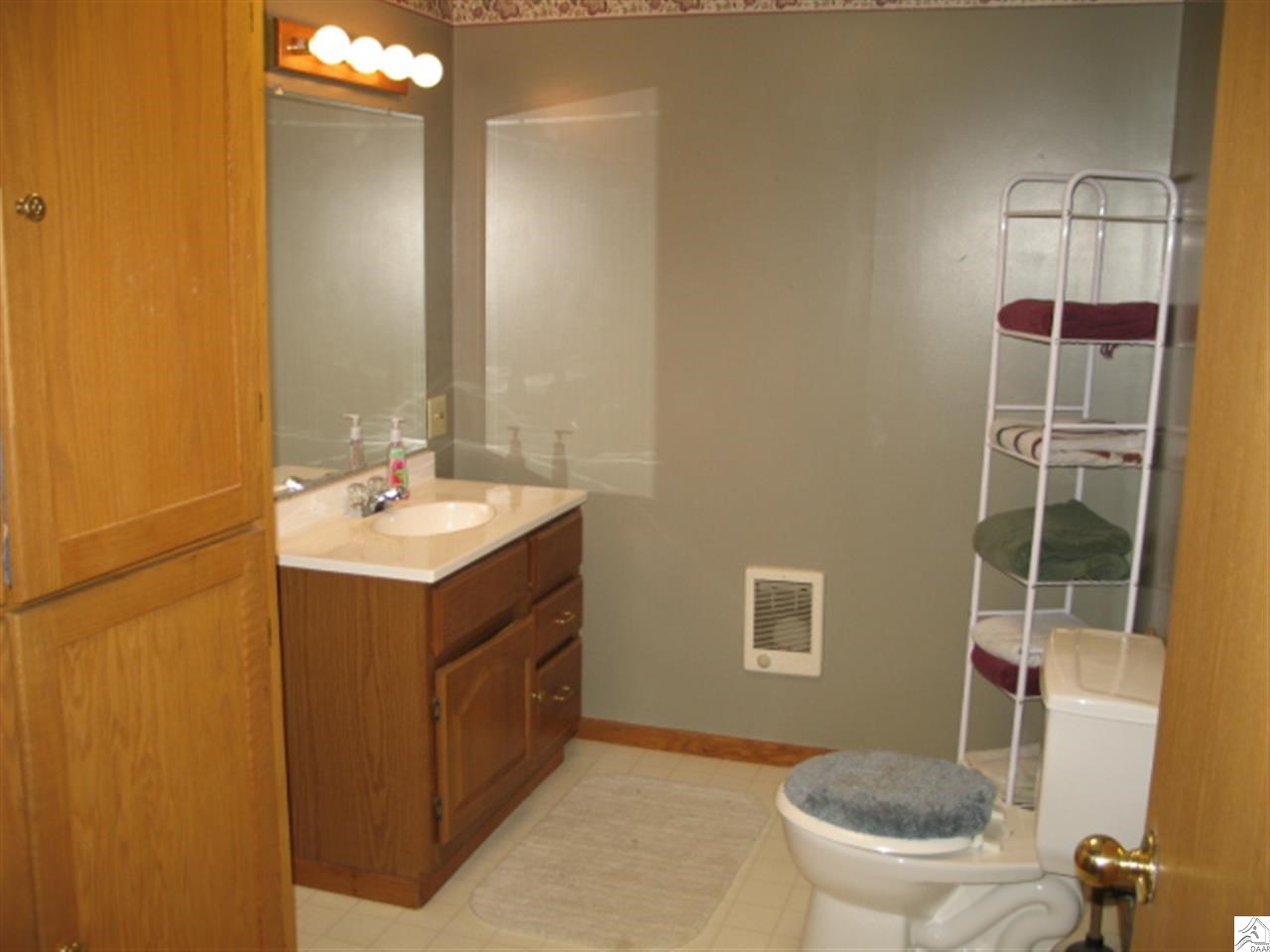 1020 Almac Drive Proctor, MN 55810 - Photo 15 of 17 LL Bath