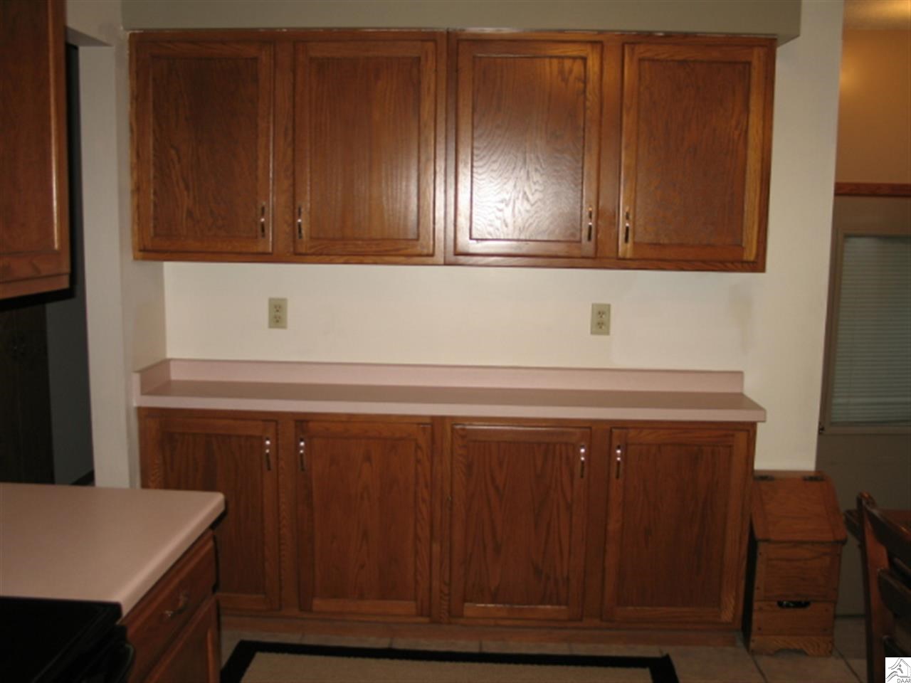 1020 Almac Drive Proctor, MN 55810 - Photo 5 of 17 Buffet