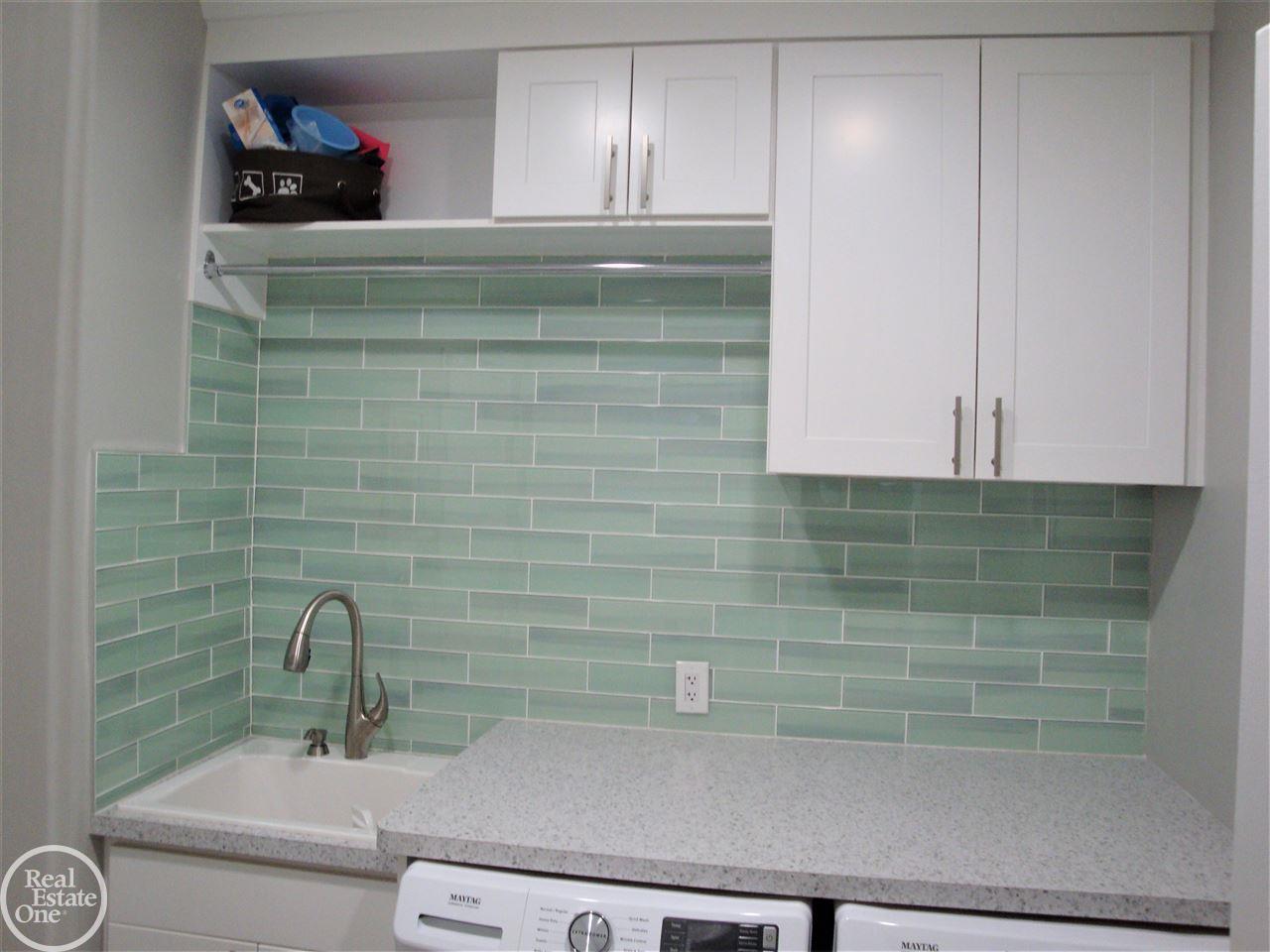 53150 Baker Road New Baltimore, MI 48047 - Photo 29 of 62 50014560-28.JPG