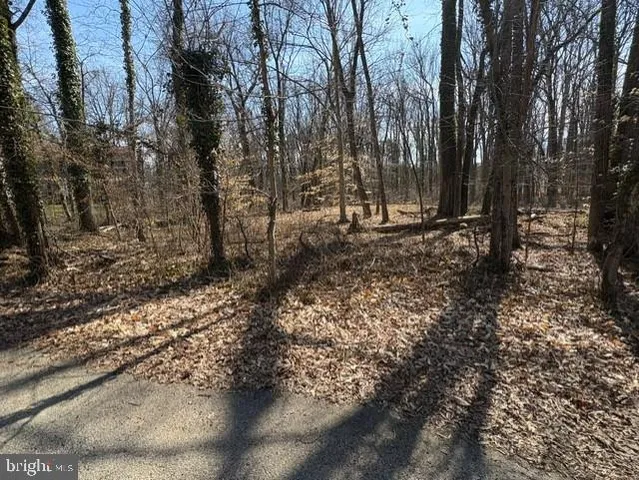 $340,000 | 8127 Stacey Road, Alexandria, VA 22308