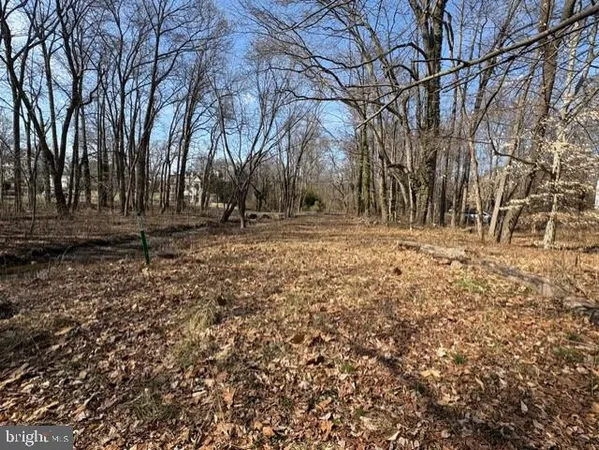 $340,000 | 8127 Stacey Road, Alexandria, VA 22308