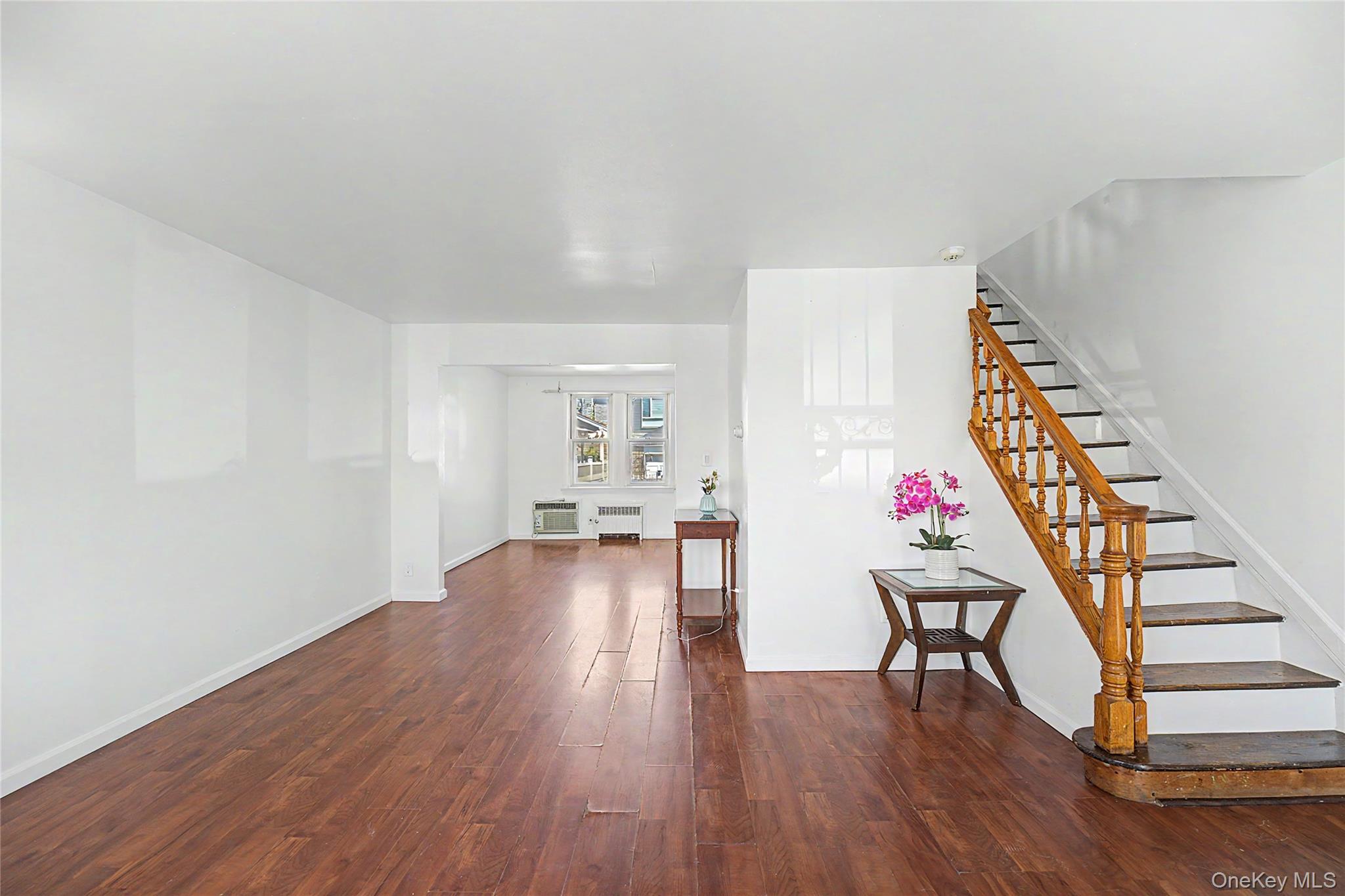 151-45 20th Road Queens, NY 11357 - Photo 5 of 32