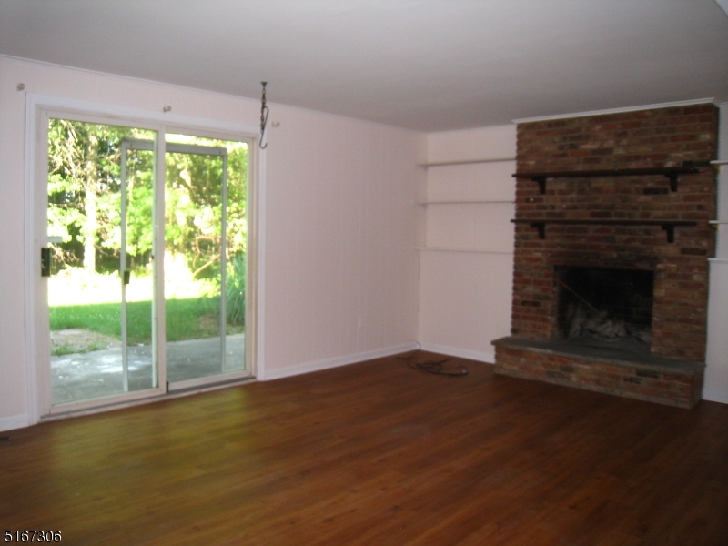 36 Cortright Road Whippany, NJ 07981 - Photo 8 of 14