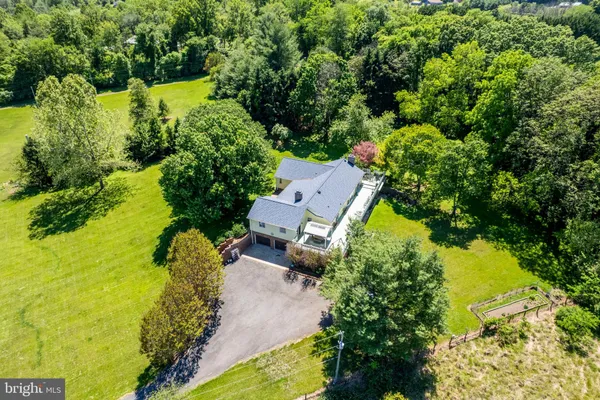 $950,000 | 9032 James Madison Highway, Warrenton, VA 20186