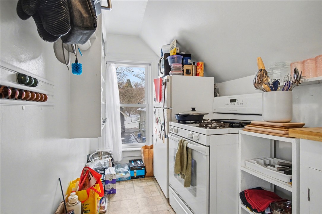 10 Werner Park Rochester, NY 14620 - Photo 17 of 37 3rd floor apartment