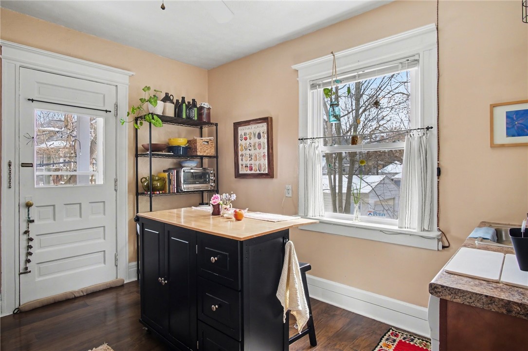 10 Werner Park Rochester, NY 14620 - Photo 6 of 37 2nd floor apartment